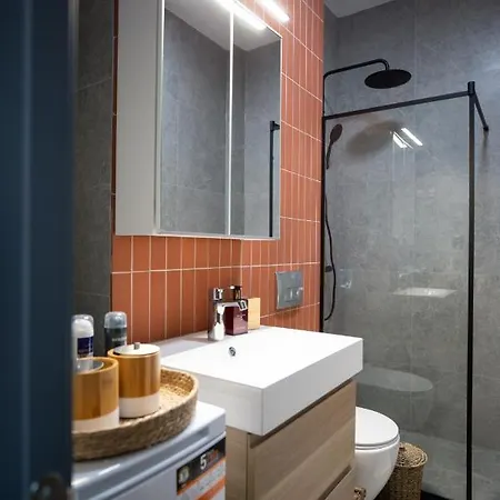 Unique View Balcony & Parking Space Apartment Cluj-Napoca