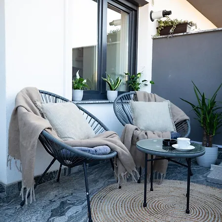 Unique View Balcony & Parking Space Apartment Cluj-Napoca